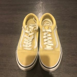 Womens Vans skate shoe